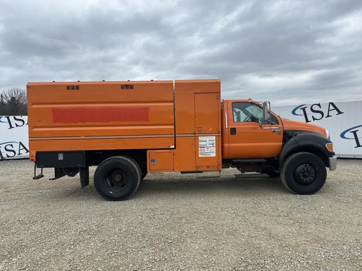 2015-ford-f650-image-6