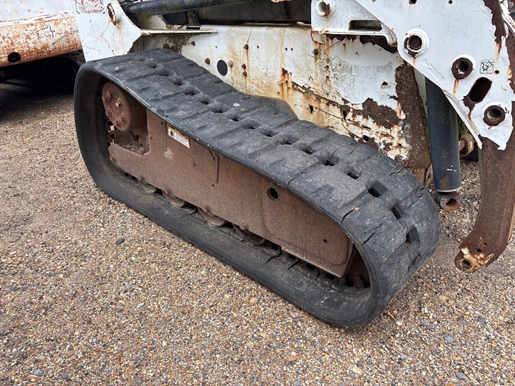 2007-bobcat-t180-image-7