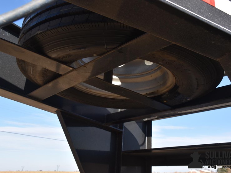 2011-pj-flatbed-image-12