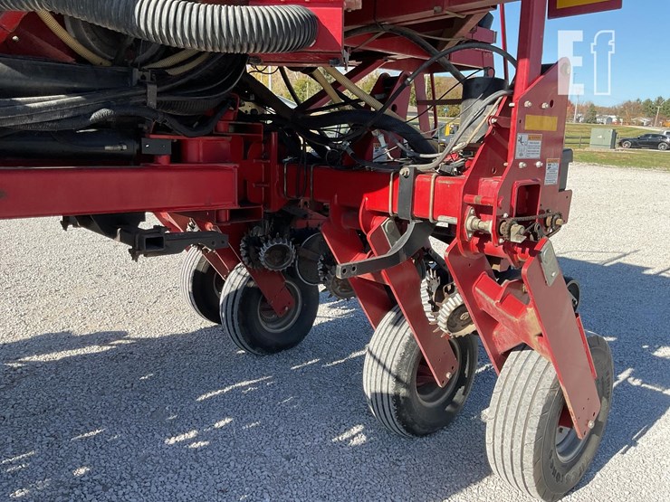 case-ih-1250-image-24