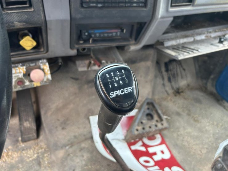 #1429-•-1995-ford-f-series-flatbed-truck-image-53