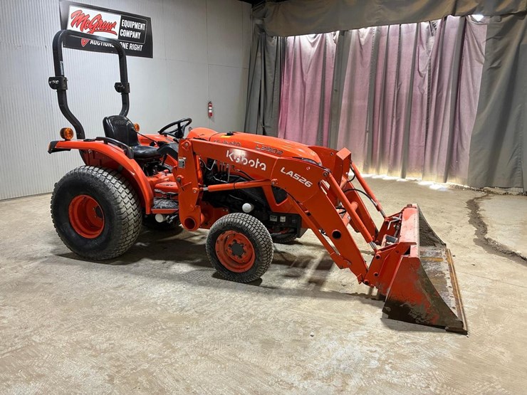 2022-kubota-l3902hst-image-6