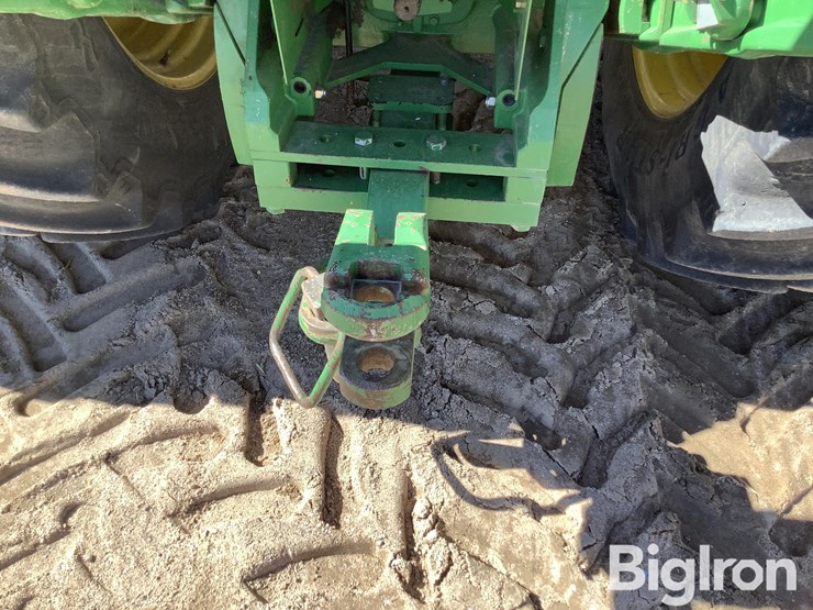 john-deere-8310r-image-9