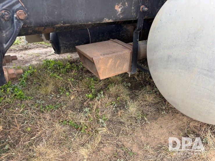 2014-kenworth-t660-image-35