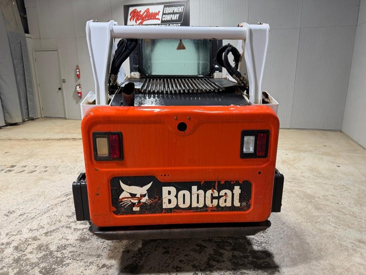 2021-bobcat-t595-image-4