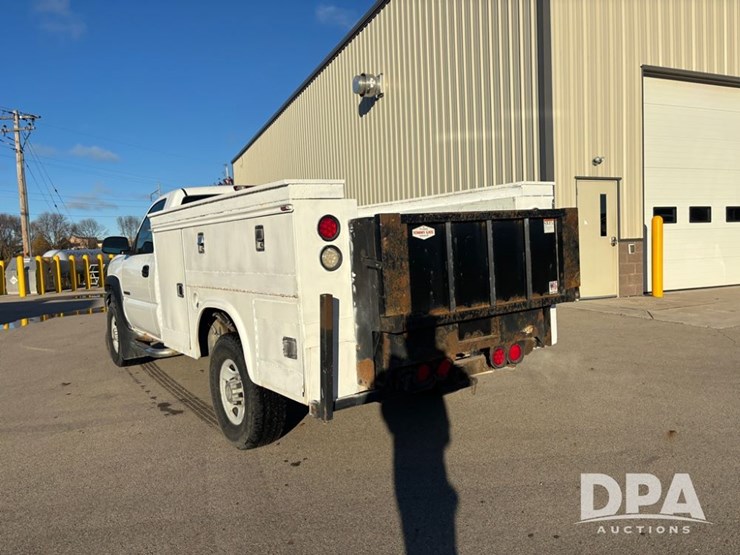 chevrolet-2500hd-image-7