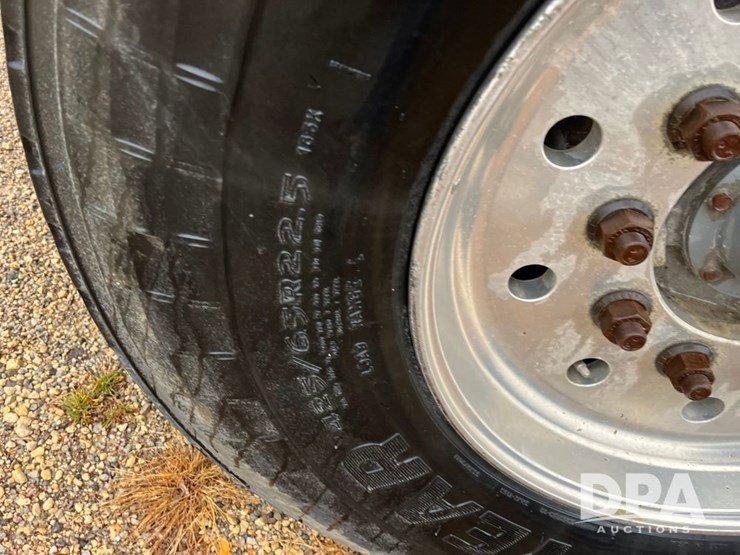 kenworth-t800-image-16