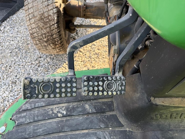 john-deere-4700-image-25