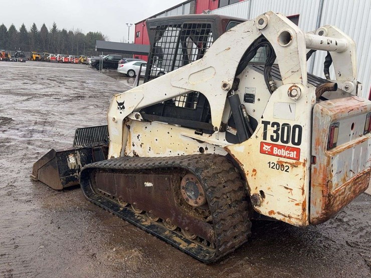 bobcat-t300-image-4