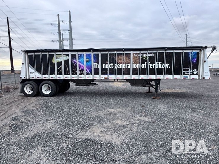 2013-merritt-hopper-image-7