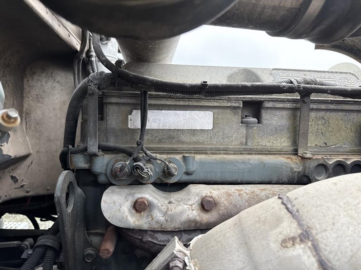 1999-peterbilt-379-image-59