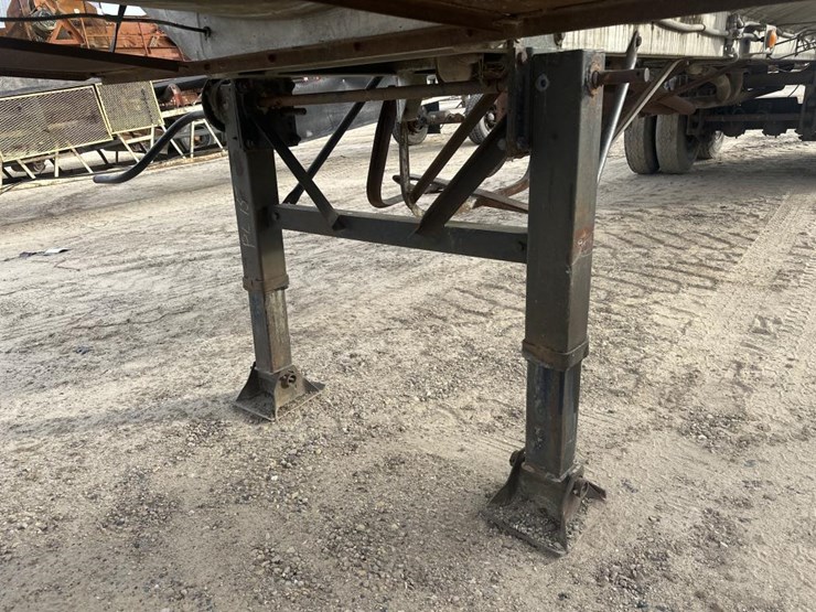 fruehauf-trailer-image-7