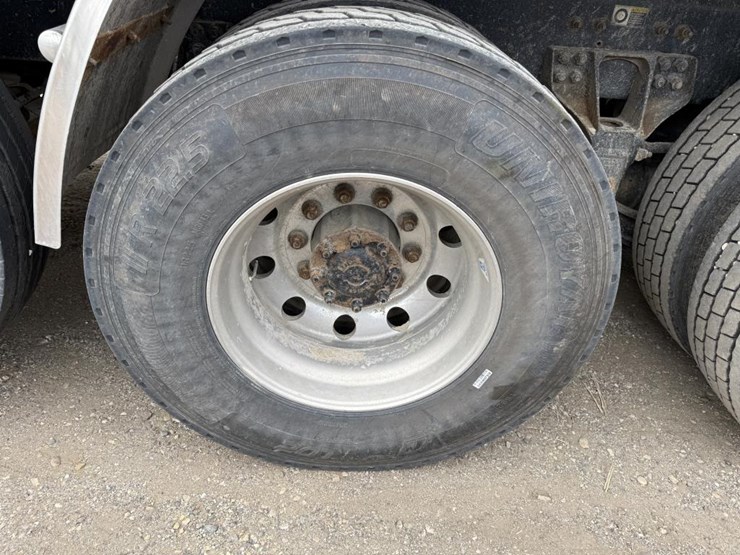 2014-kenworth-t800-image-61