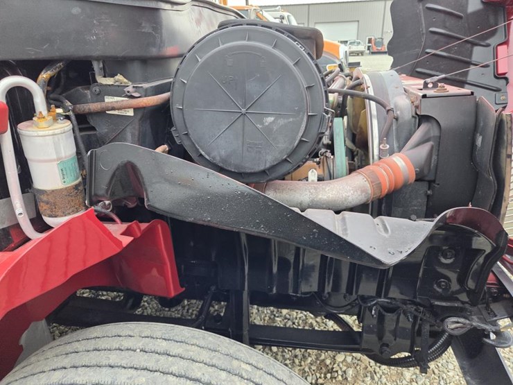 international-durastar-4300-image-48