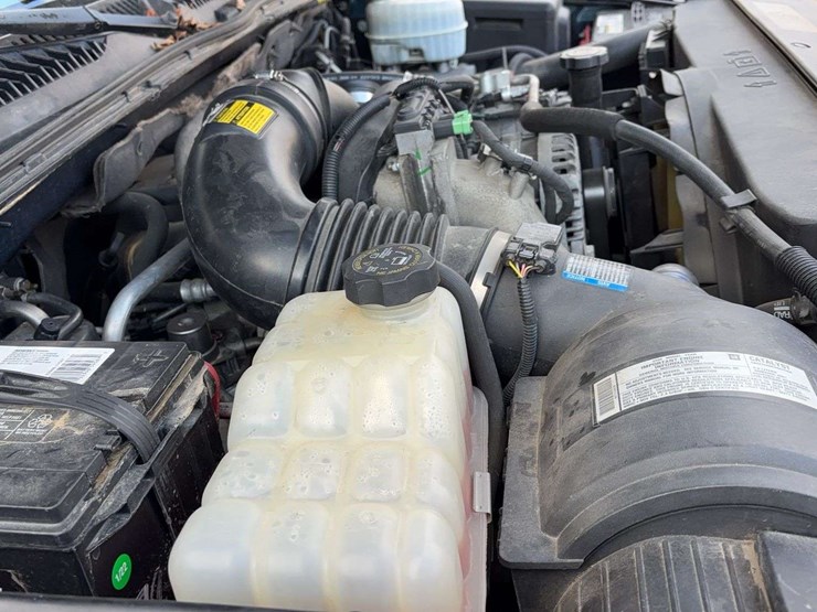 2006-gmc-2500-image-23