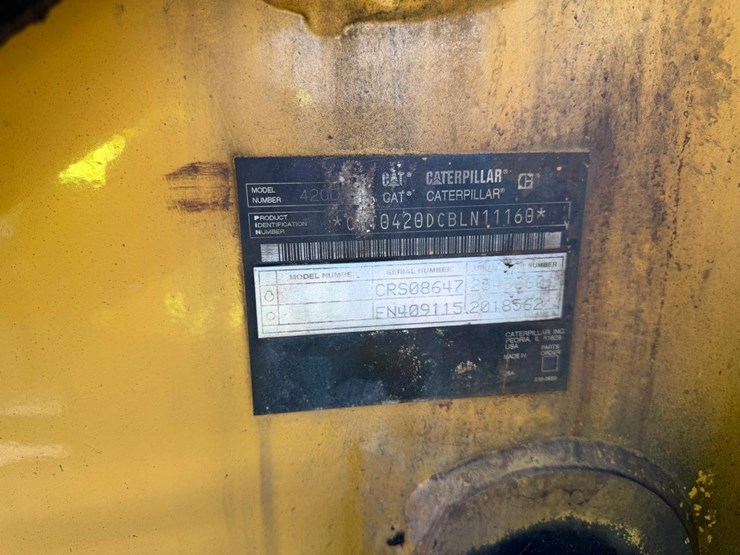 caterpillar-420d-image-15