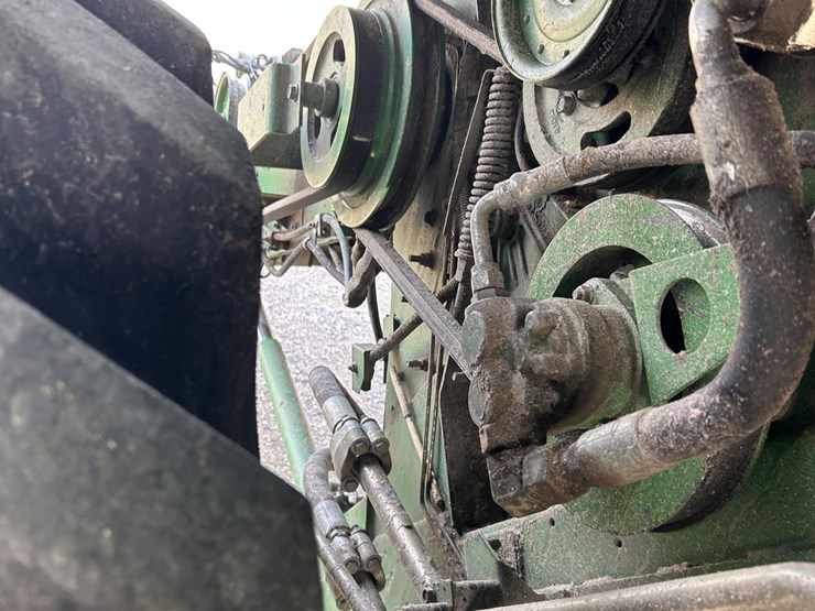 1993-john-deere-9600-image-16