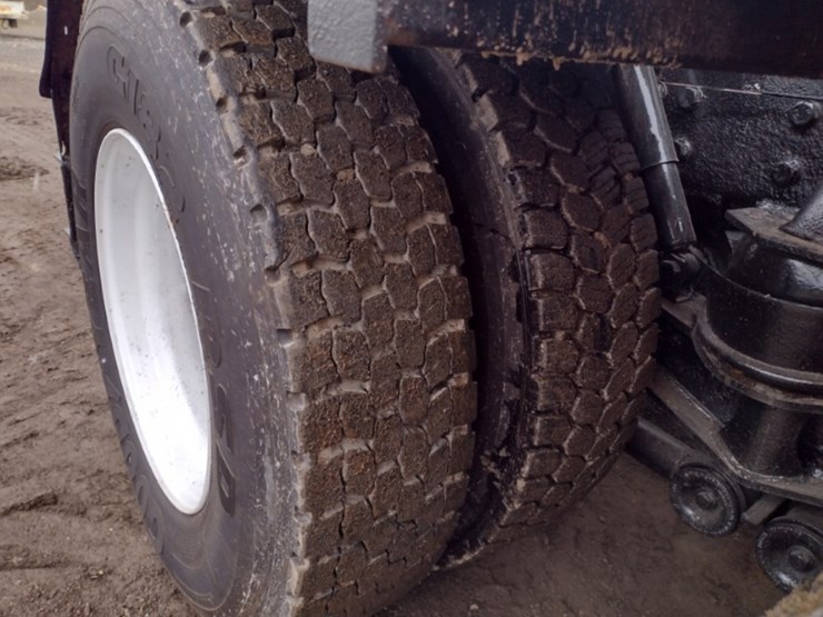 kenworth-t800-image-29