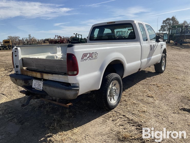 ford-f350-xl-image-5
