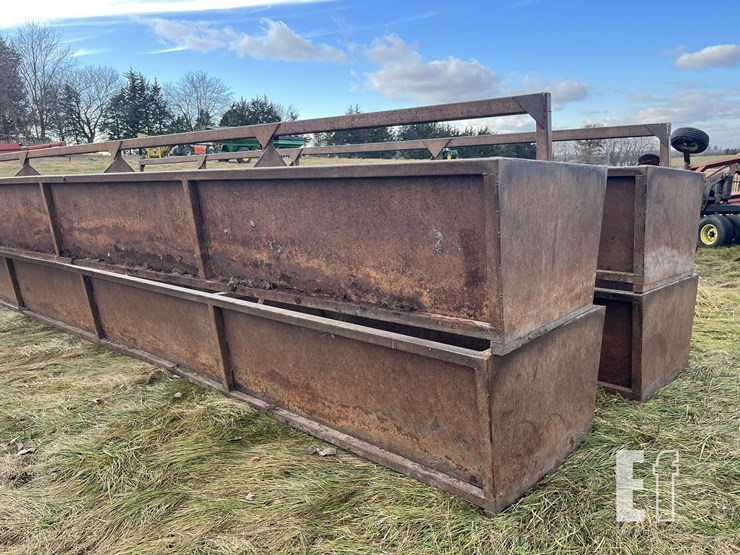 forever-feeders-24'-bottomless-bunks-image-3