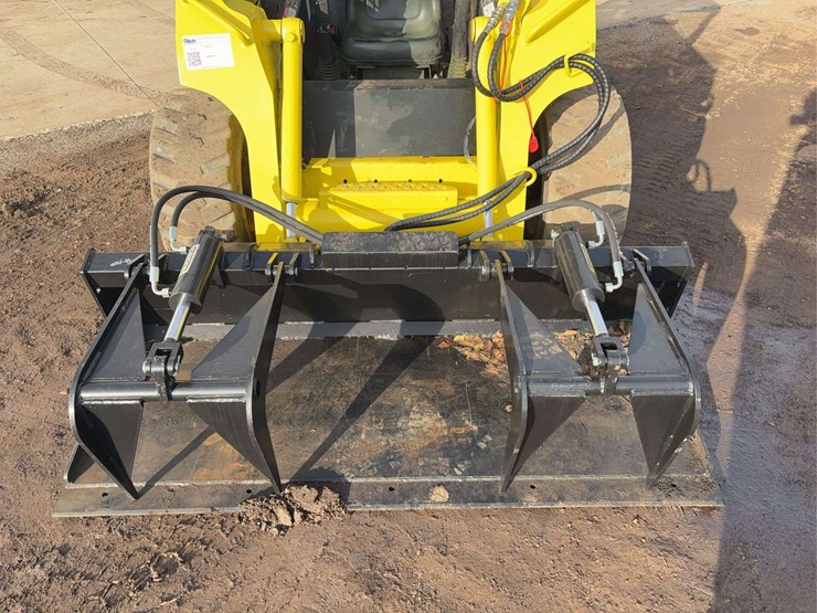 2003-john-deere-250-image-20