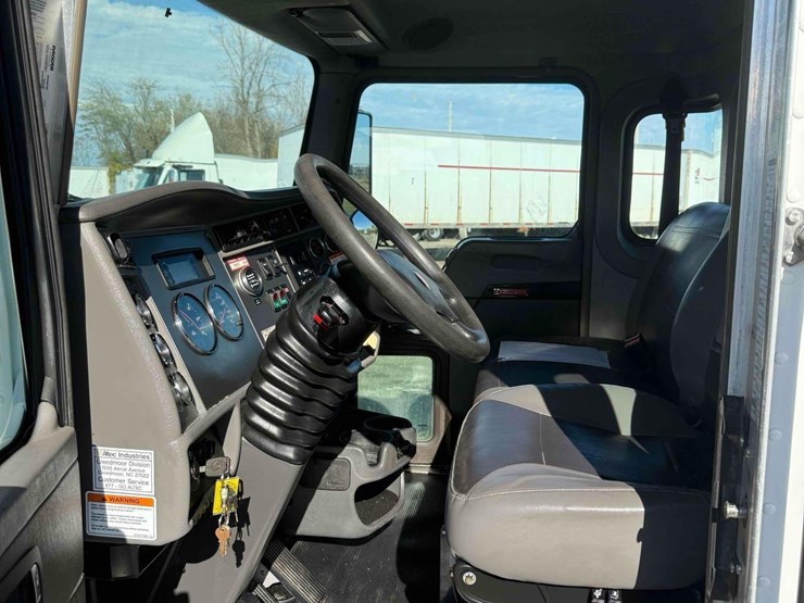 kenworth-t370-image-31