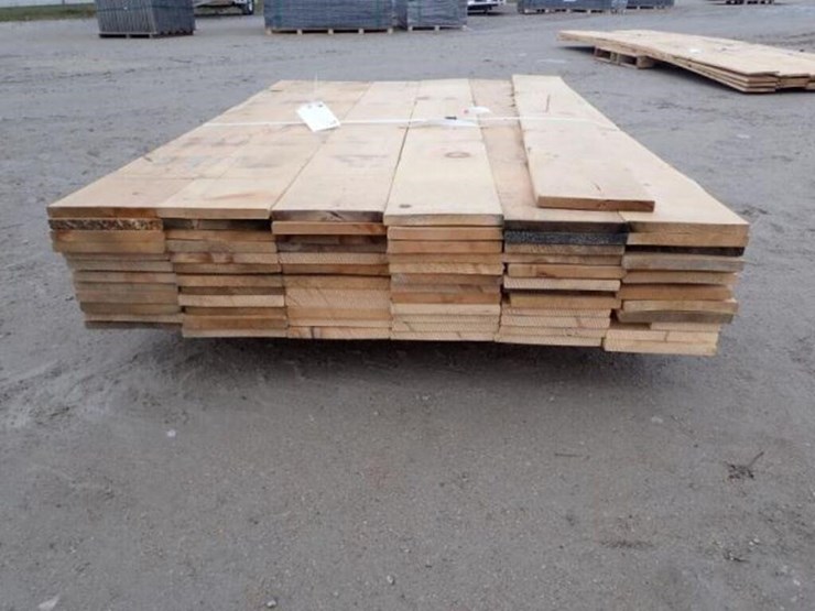 qty-of-(72)-1-in.-x-8-in.-x-6-ft-e/e-pine-lumber-a-image-5
