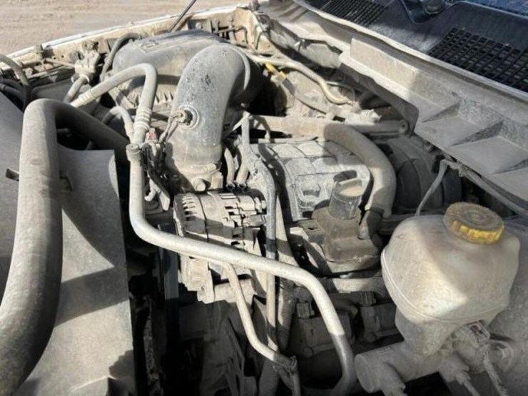 2016-dodge-1500-image-19