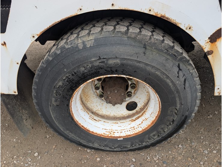 international-durastar-4300-image-12