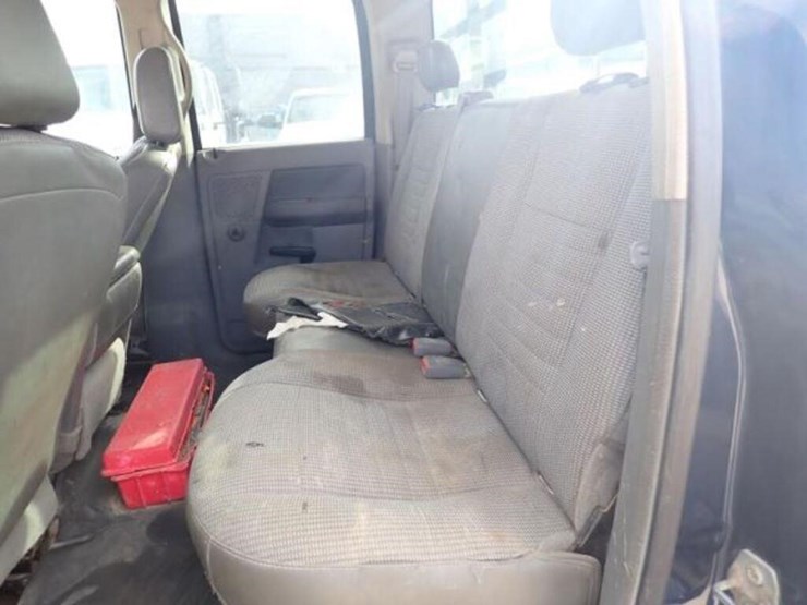 dodge-ram-3500-image-30