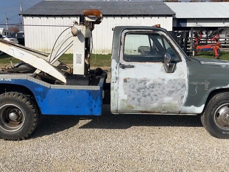 1982-chevrolet-c30-image-4