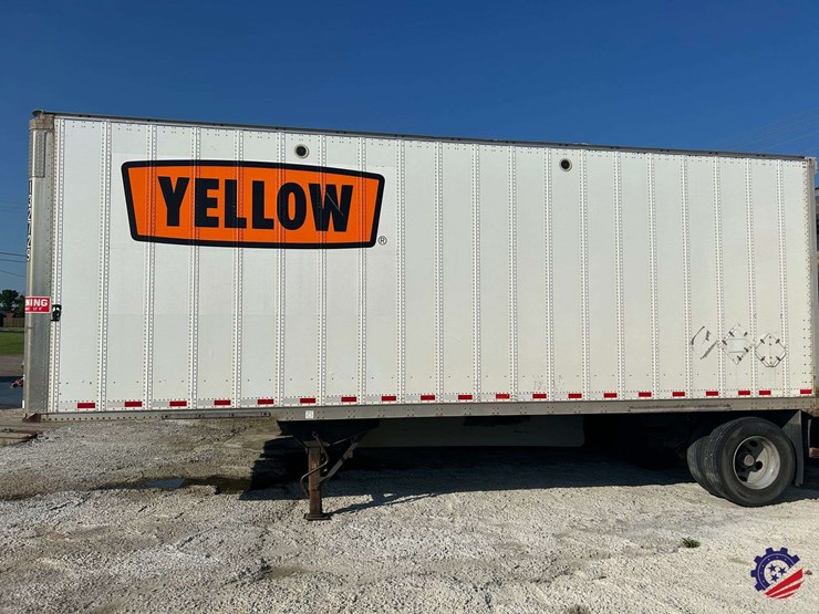 2015-stoughton-28-ft-x-102-in-image-2