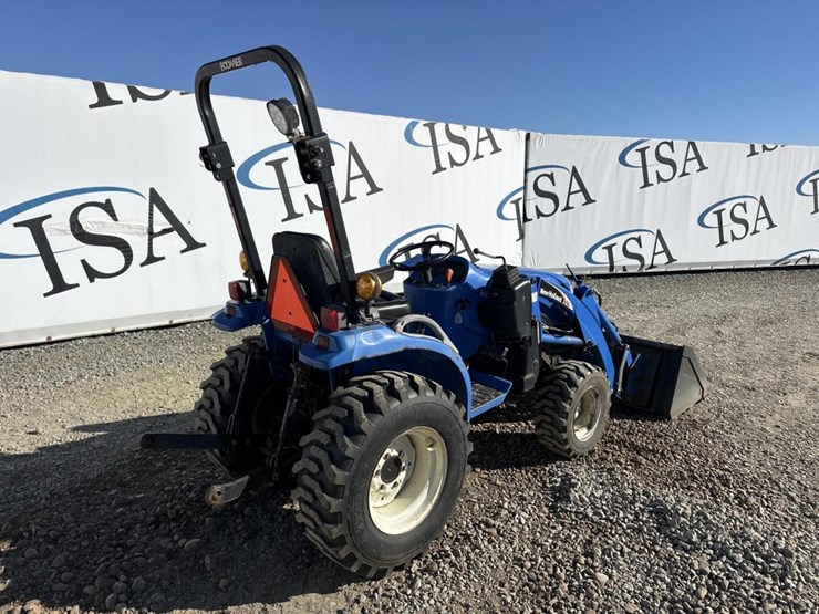 new-holland-tc26da-image-5