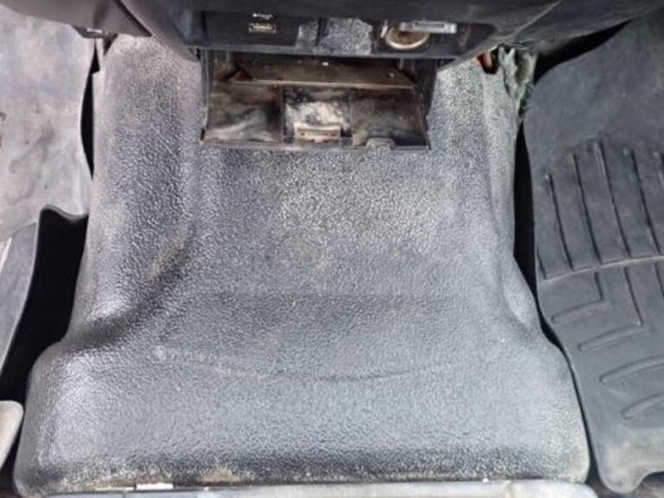 ford-f350-xlt-image-31