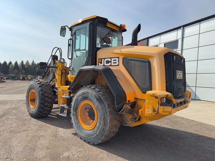 jcb-427ht-image-4