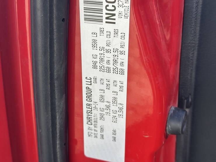 2015-dodge-ram-5500-image-57