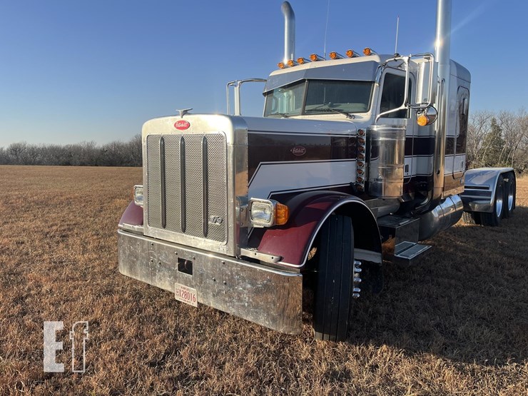 2007-peterbilt-379-image-4