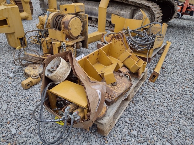 caterpillar-d6n-image-5