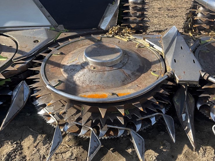 2010-claas-orbis-658-rotary-corn-header-image-10