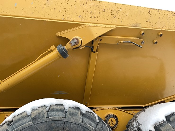 2020-bell-b30-image-14