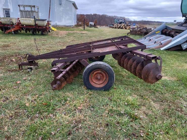 international-11-image-2