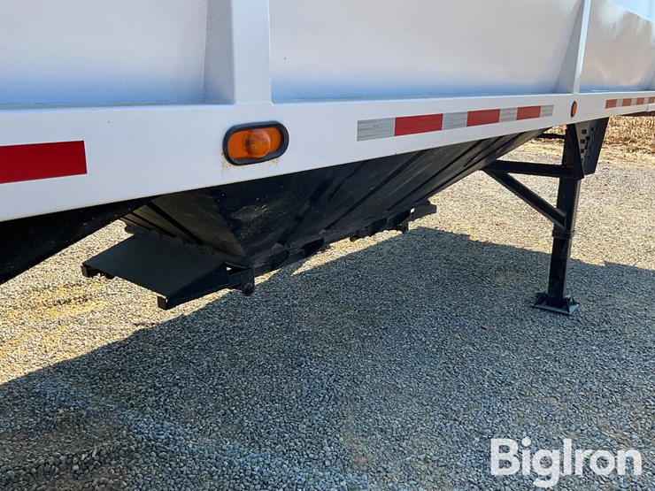 2006-wheeler-t/a-steel-grain-trailer-image-16