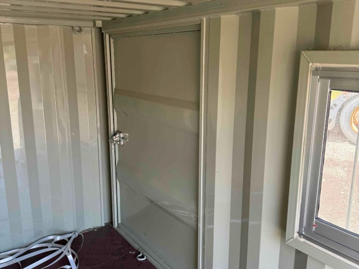 new-hurricane-co-10ft-x-5.5ft-mini-storage/office-container-image-5