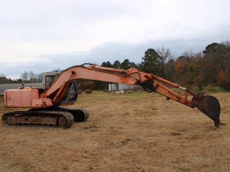 hitachi-excavator-120-3-5342-hrs-sn-12v42578-24'-boom-with-wain-roy-digging-image-6