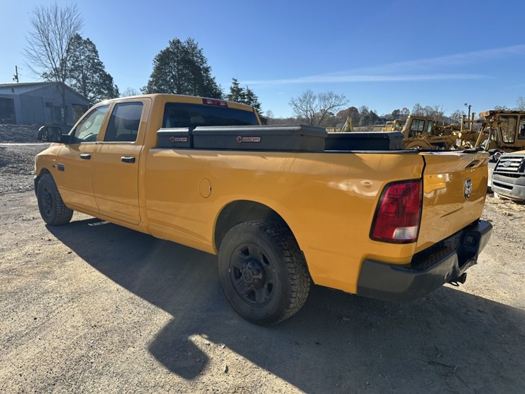 2012-dodge-ram-2500-image-3