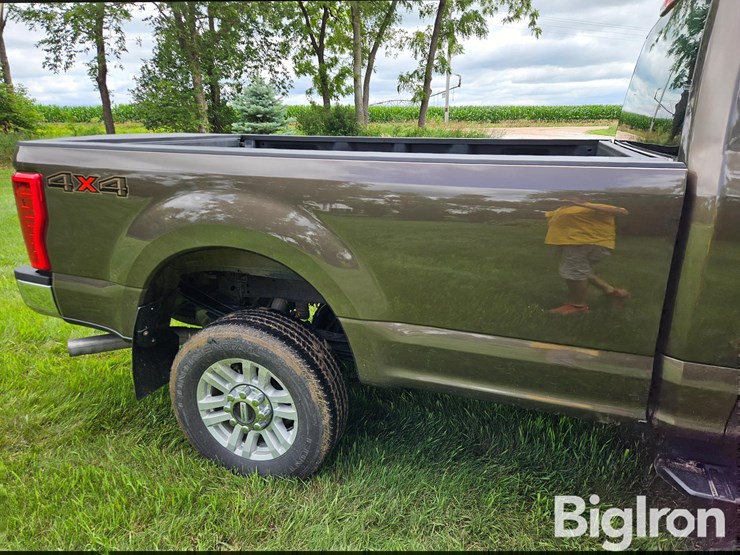 2017-ford-f250-image-12