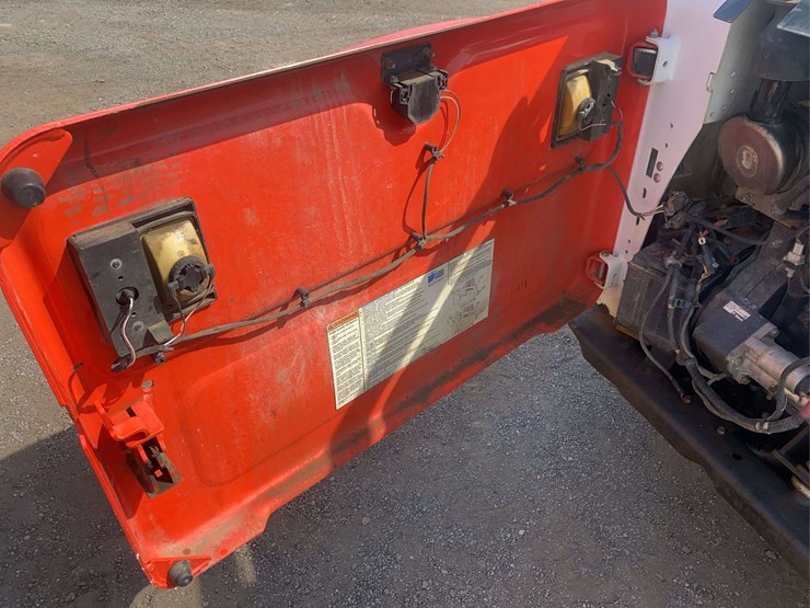 bobcat-t590-image-16