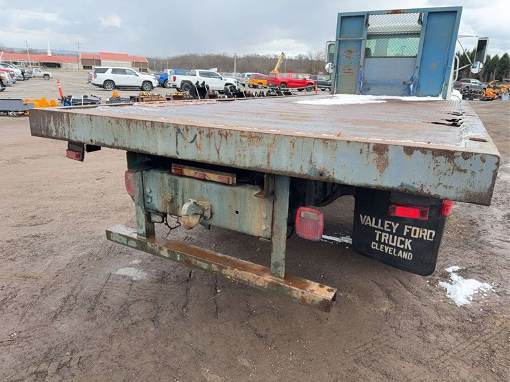 1997-international-4900-image-13