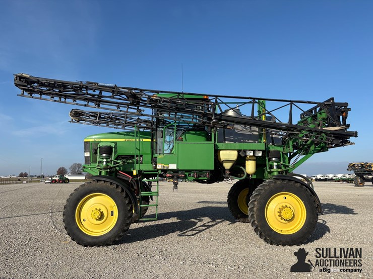 john-deere-4700-image-8