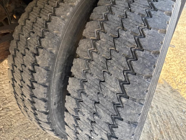 2006-ford-f550-image-78